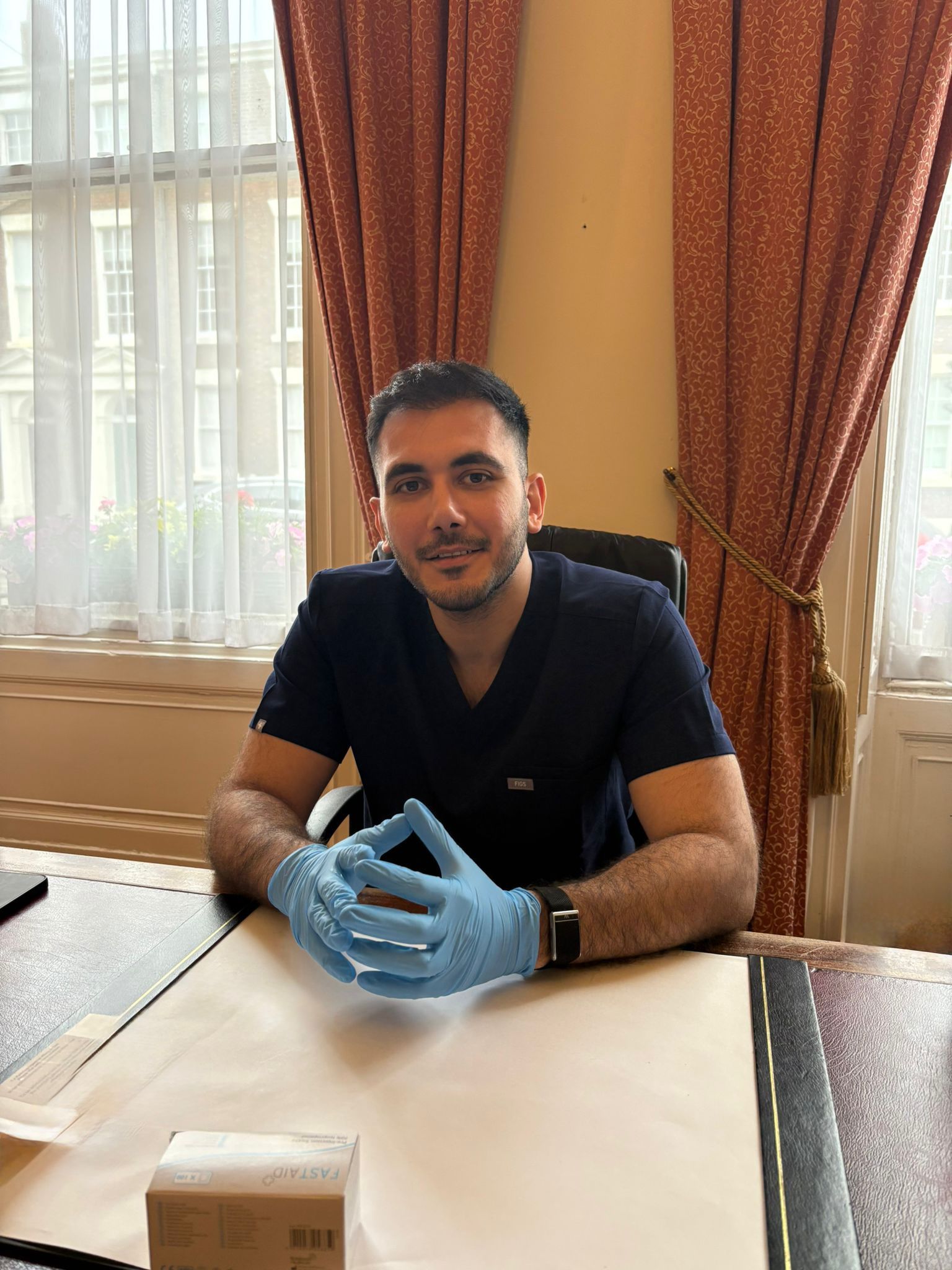 Farzin, clinical pharmacist and author of the guide